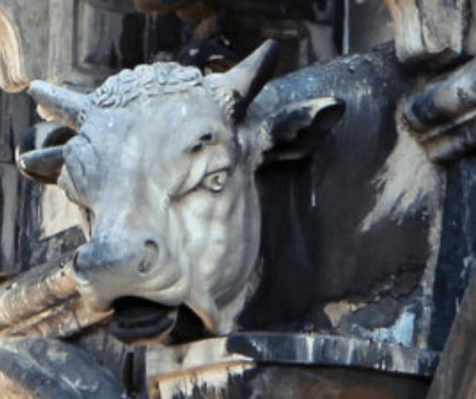 Curiosità Toro scolpito